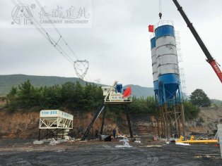 混凝土搅拌站每小时产量