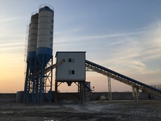 HZS120型商品混凝土搅拌站报价以及参数