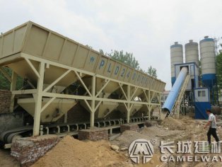 商混搅拌站设备市场价格、设备配置及产量